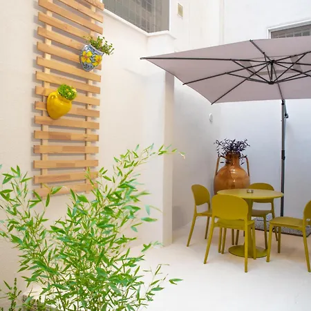 Domus Papilio * Ostuni